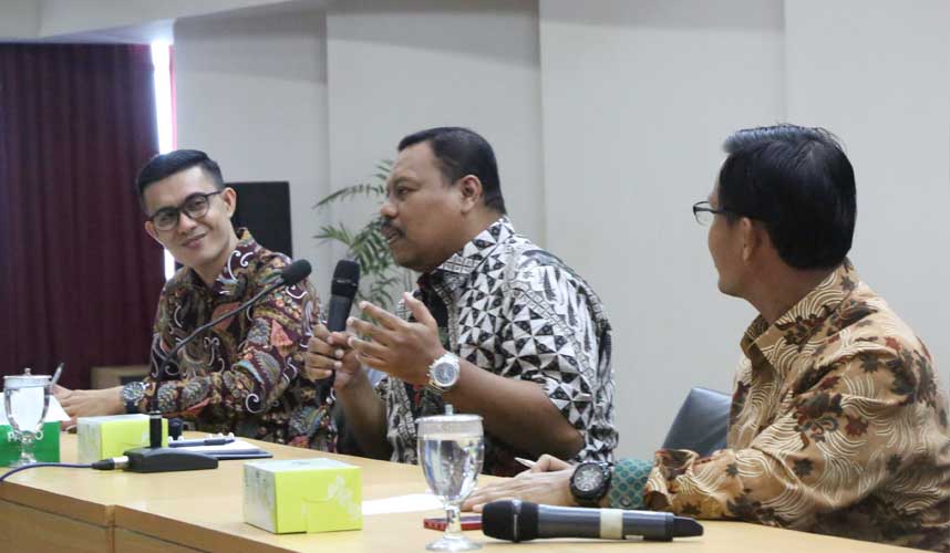 Ratusan Mahasiswa FH UNG Pelajari Pengawasan Hakim di KY