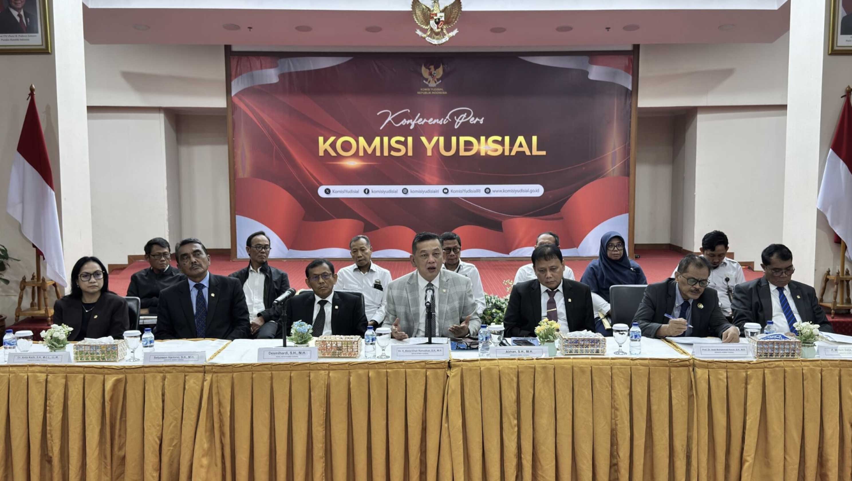 Awali Masa Jabatan 2025-2030, Pimpinan dan Anggota KY Berkomitmen Jaga Integritas Hakim
