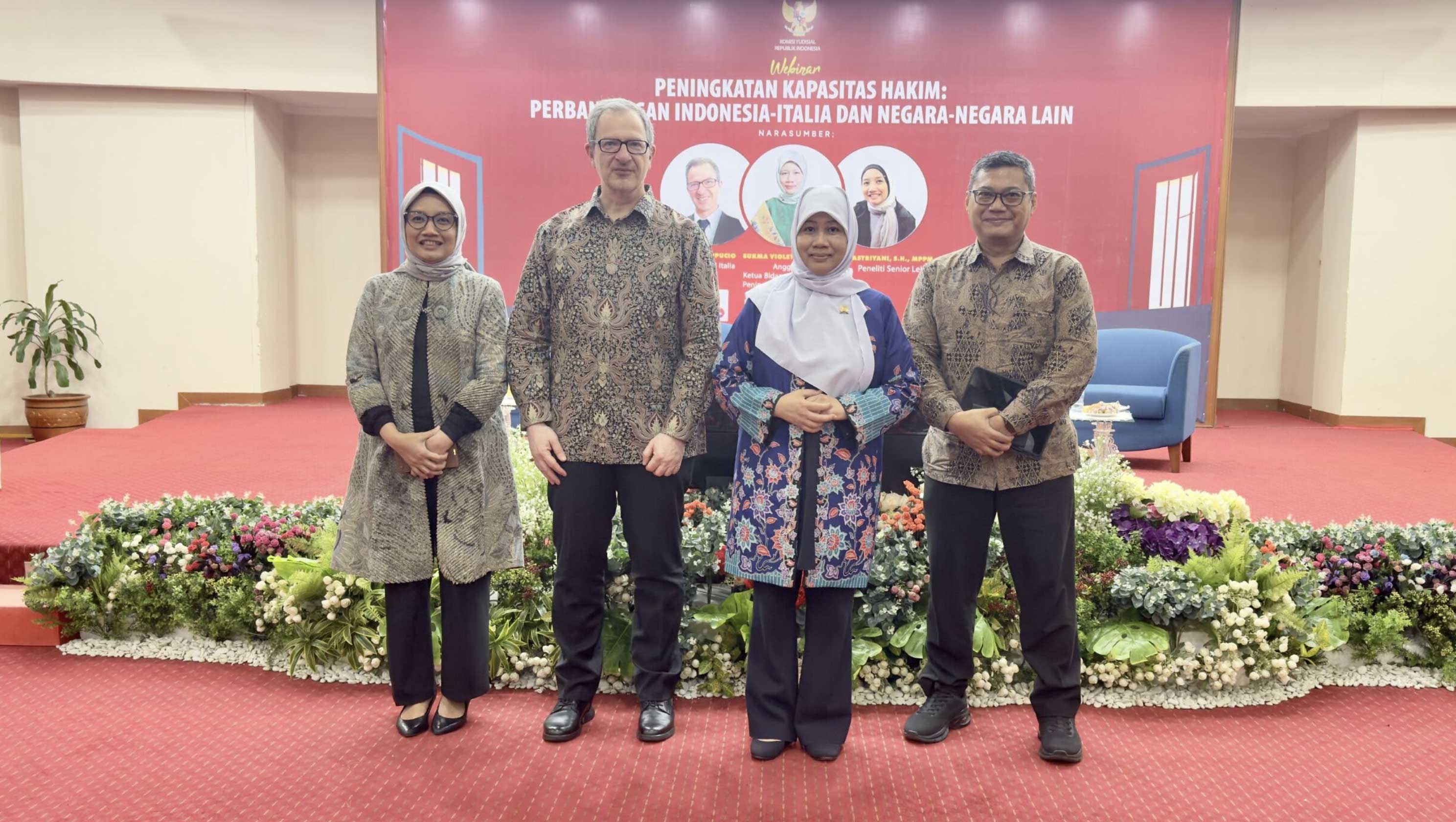 KY Jelaskan Upaya dan Tantangan Penguatan Kapasitas Hakim