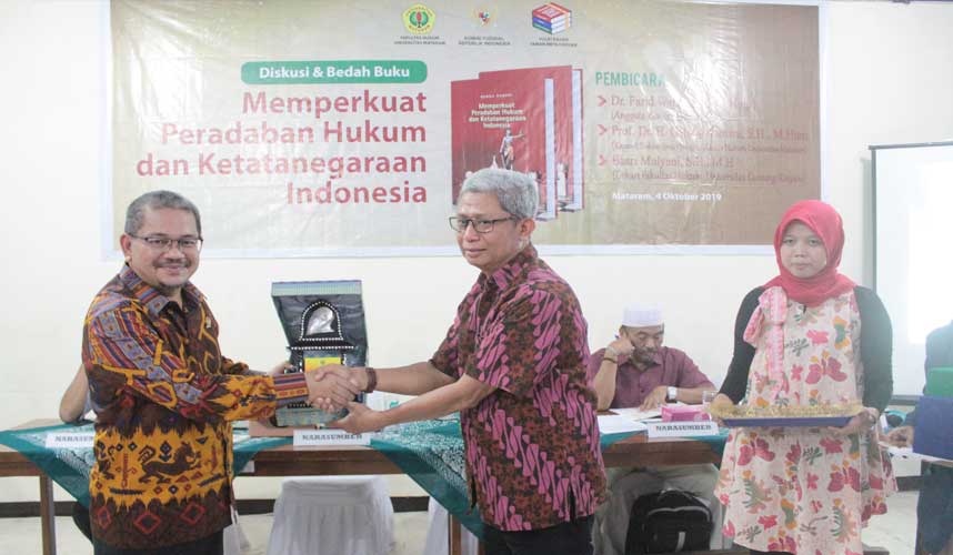 KY Gelar Diskusi dan Bedah Buku Bunga Rampai Memperkuat Peradaban Hukum dan Ketatanegaraan Indonesia