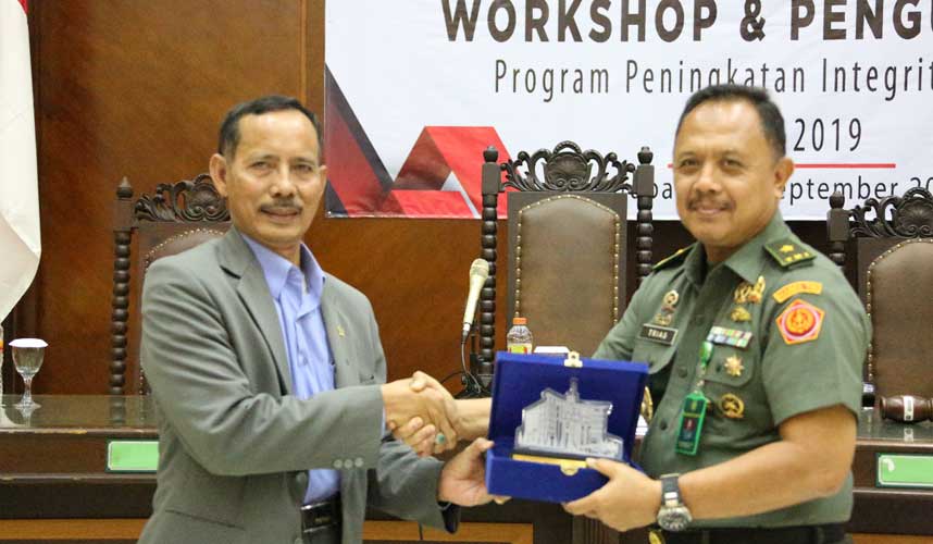 Hakim Wajib Jaga Martabat dan Perilaku