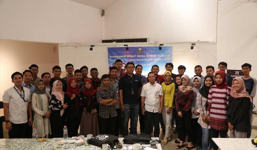 KY Ajak SOMKY Semarang Buat Konten Peradilan