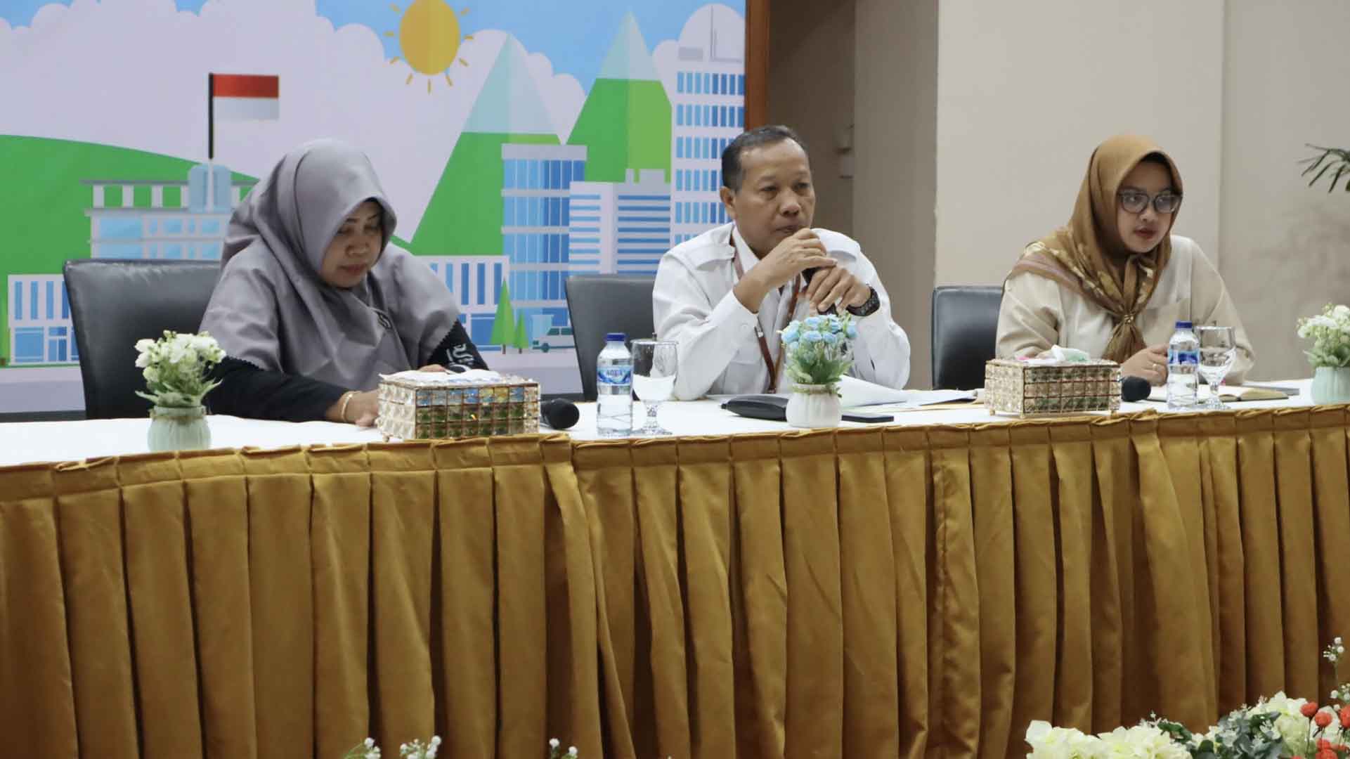 KY Terima Audiensi dari  IAIN Ponorogo
