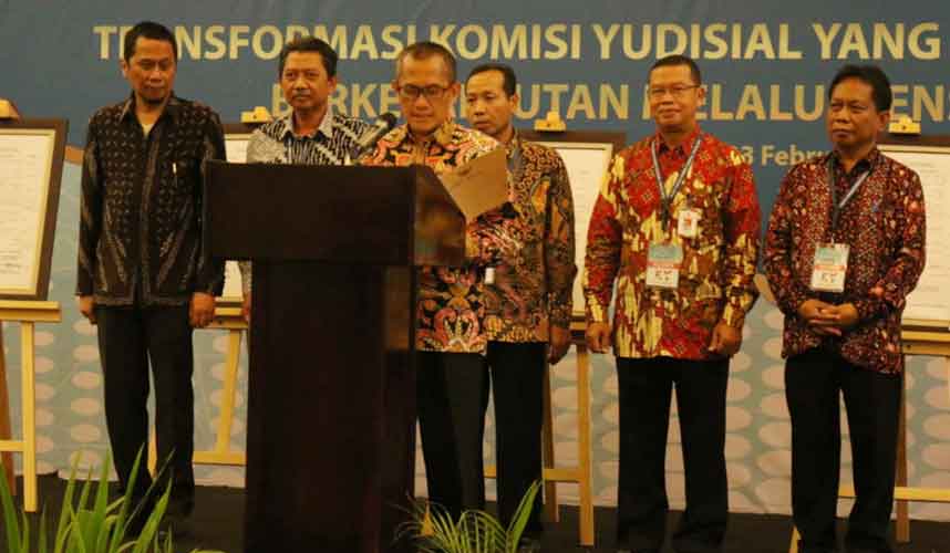 Optimalkan Kinerja, Kepala Biro/Pusat Setjen KY Tandatangani Perjanjian Kinerja