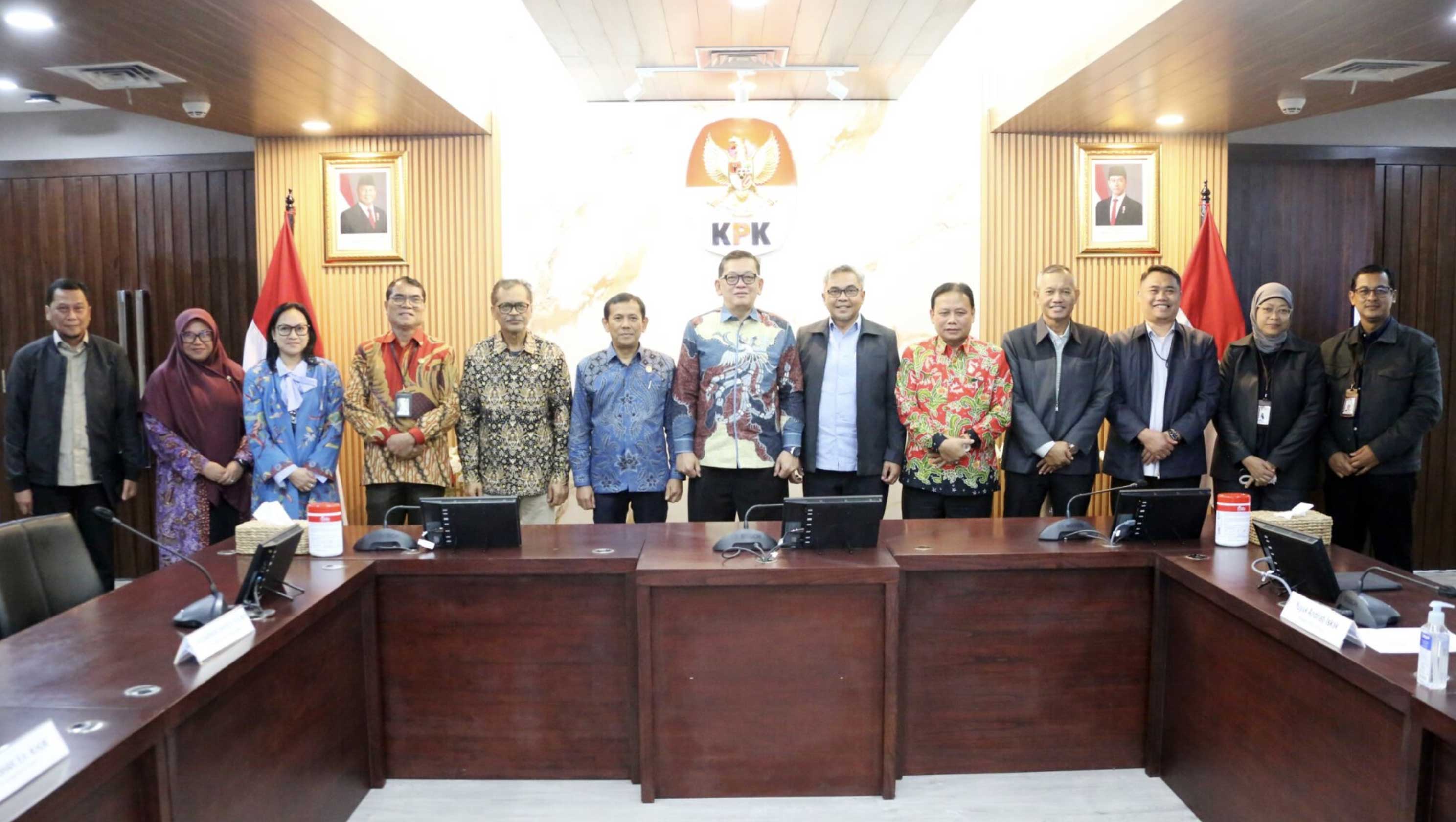 Pimpinan KY Sambangi KPK Bahas Tindak Lanjut Pemeriksaan Etik Ketua dan Wakil Ketua PN Depok