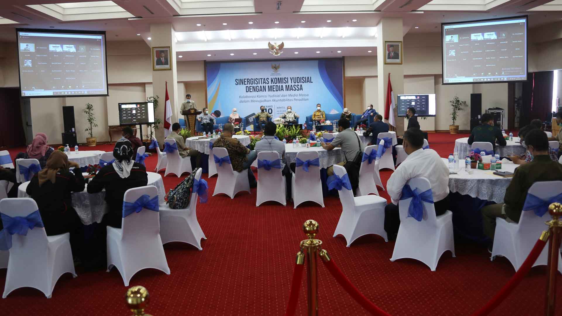 KY Memperkuat  Kembali Sinergi dengan Media Massa