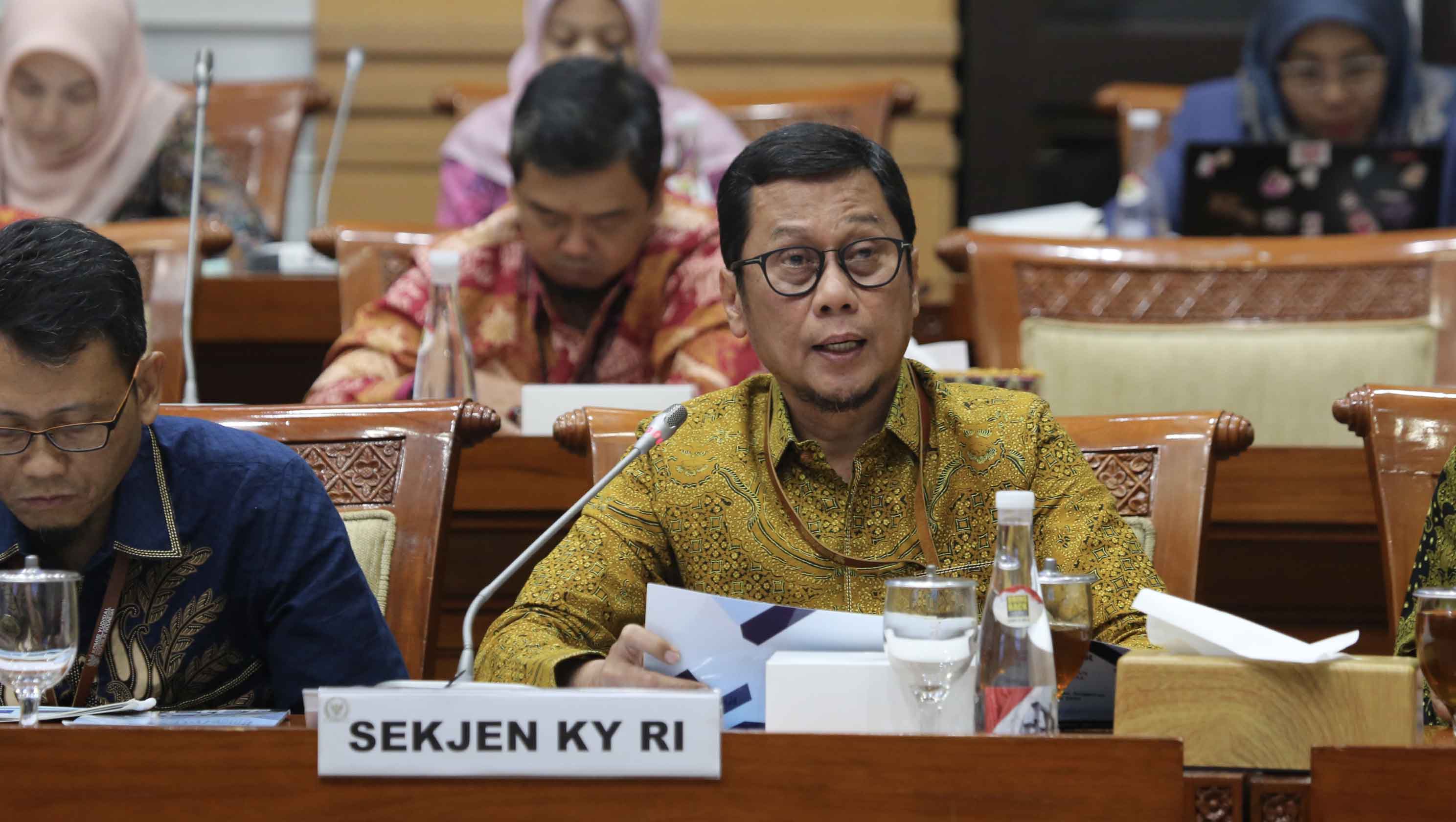 Sekjen KY dan Komisi III DPR Bahas Usulan Tambahan Pagu Anggaran 2025