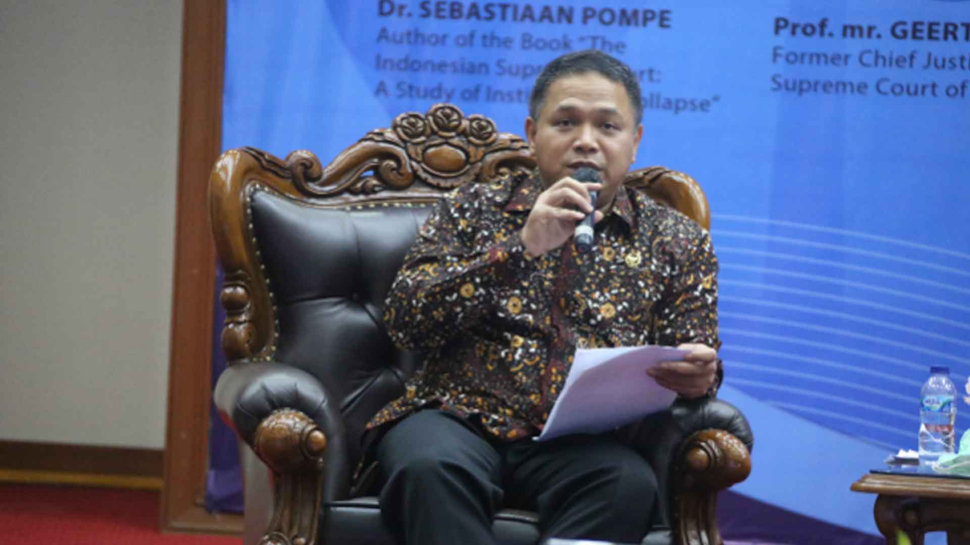 Perlu Adanya Kode Etik bagi Asisten Hakim