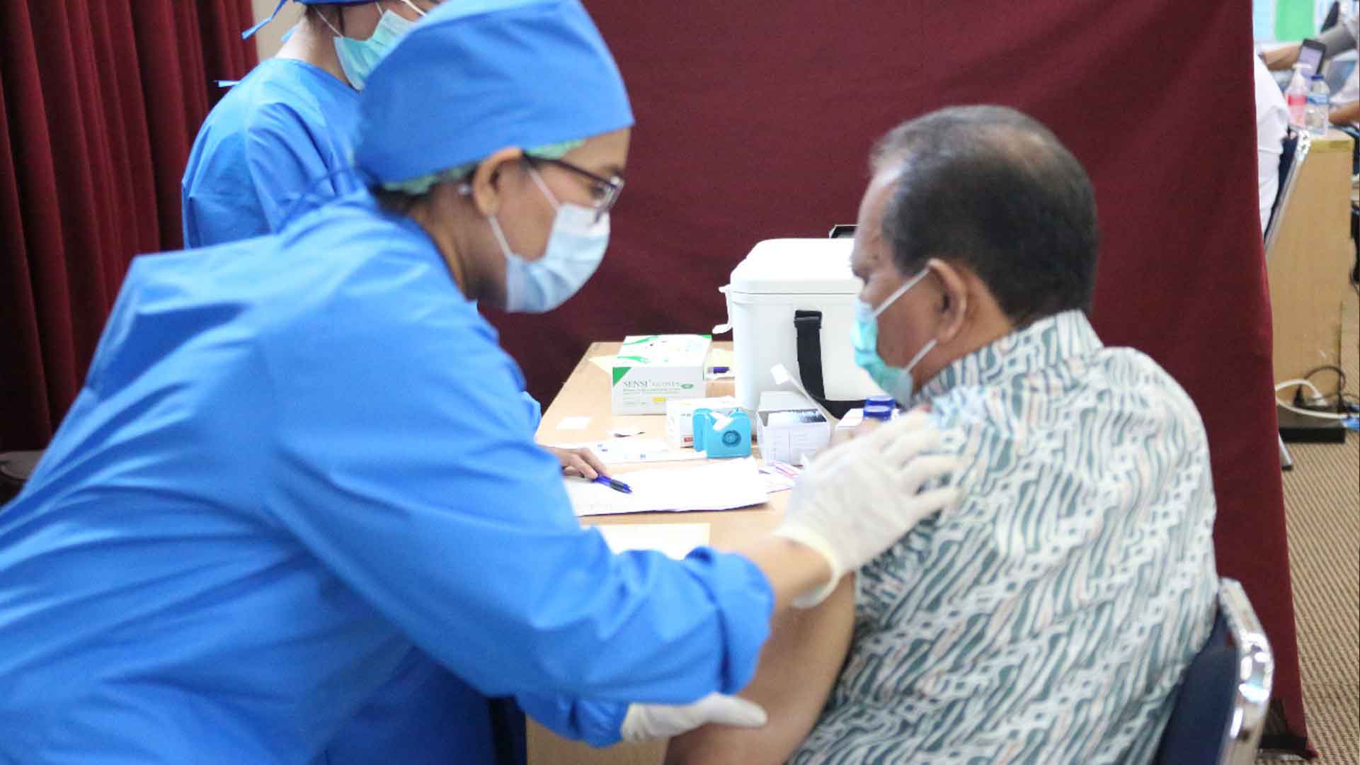KY Gelar Vaksinasi Covid-19 Fase Pertama