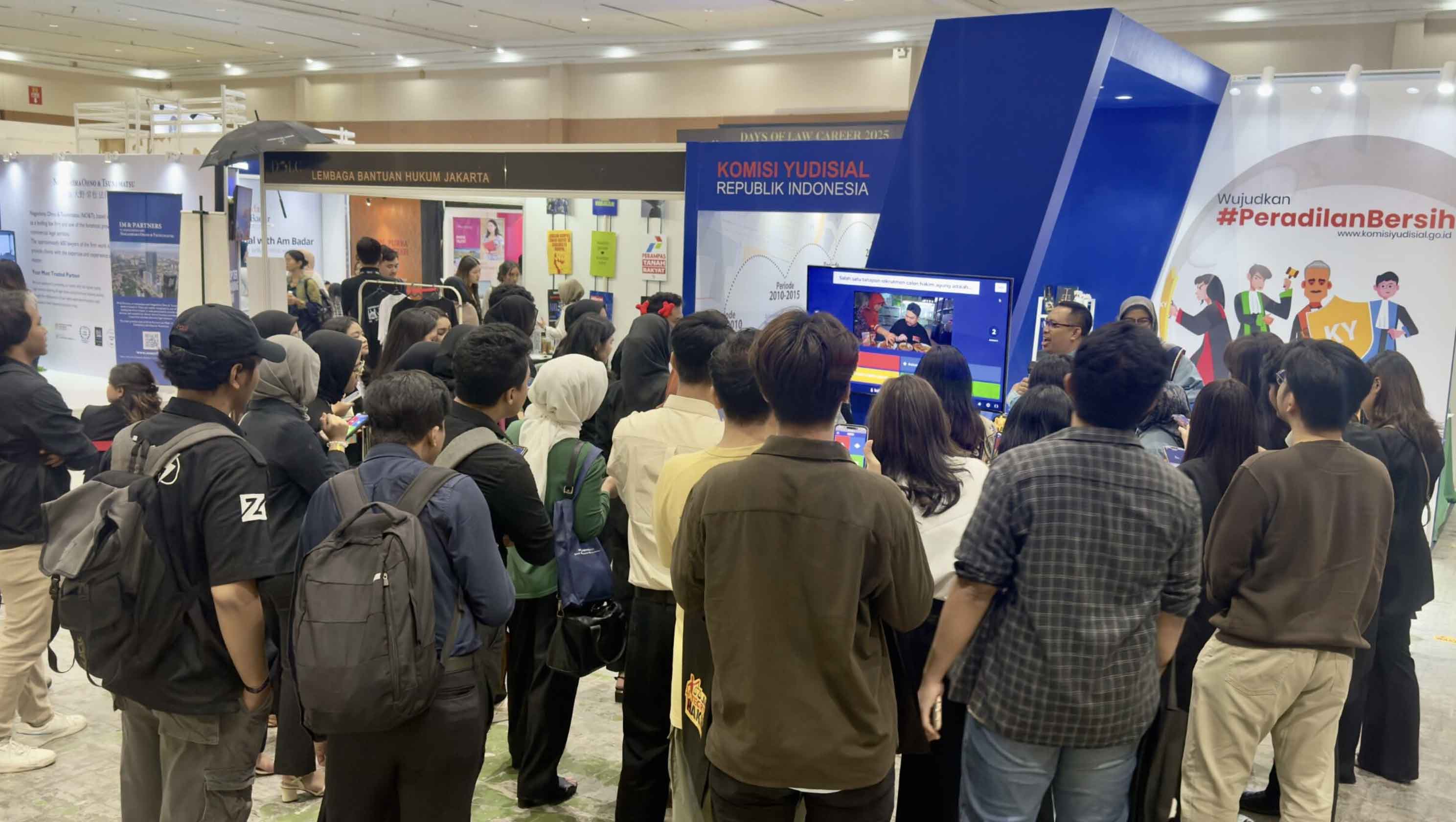 Booth KY Hadir di DOLC FH UI 2025