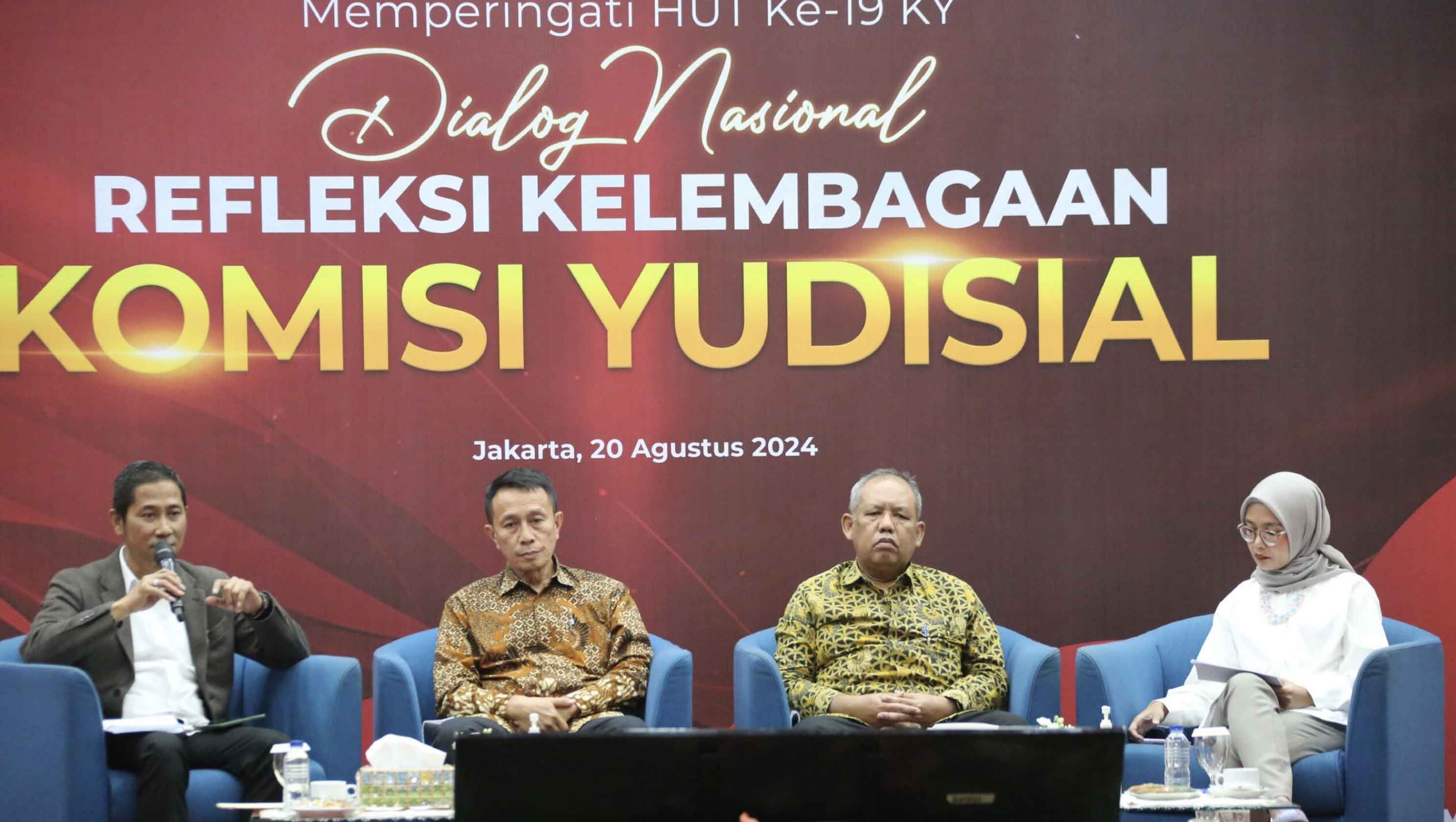 Harapan Publik terhadap KY Besar, Tetapi Wewenang Terbatas