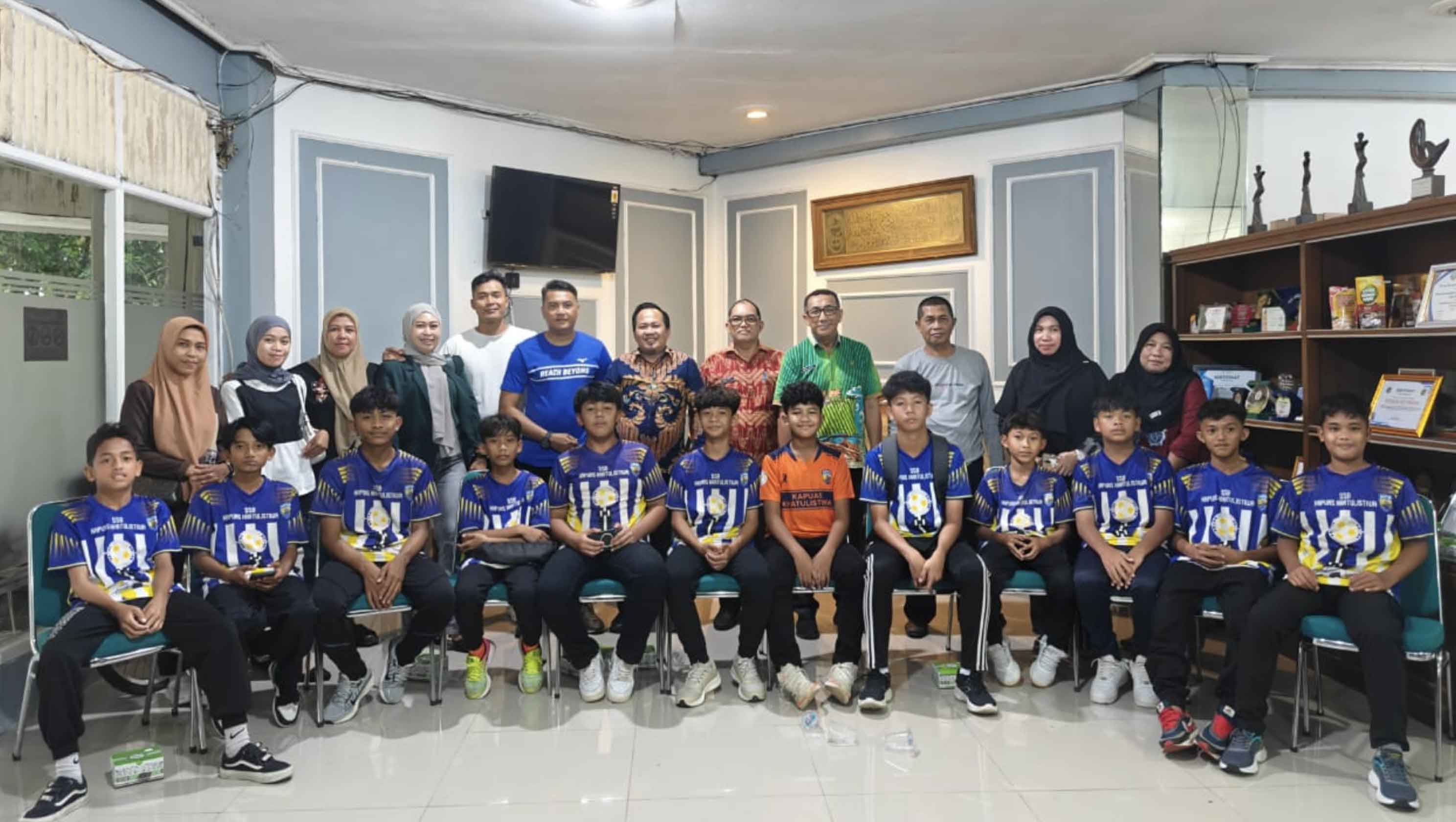 Penghubung KY Kalbar Ajak Siswa SSB Tanamkan Etika Sejak Dini
