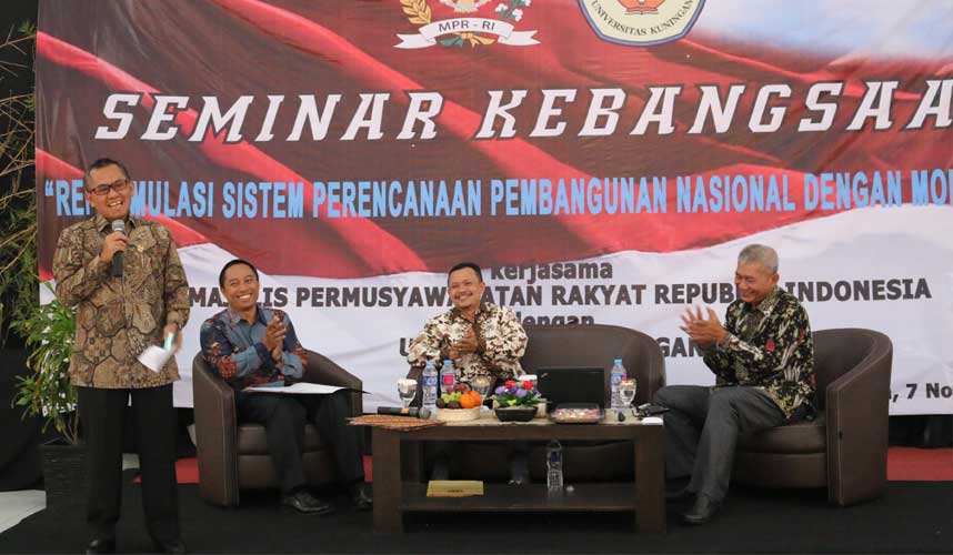 Politik Hukum Pengaruhi Pembangunan Nasional