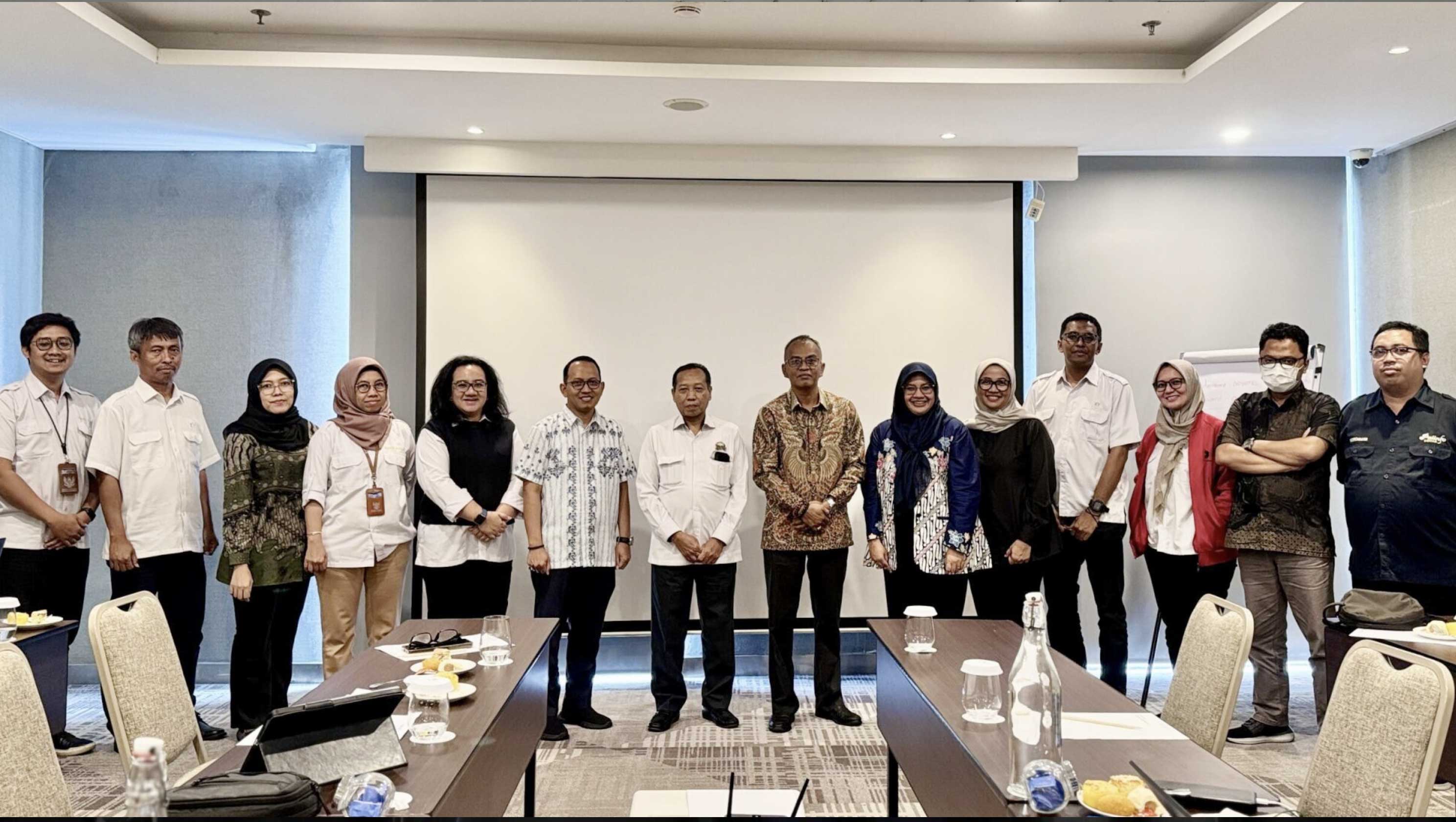 KY Perkuat Komitmen Transparansi Pengelolaan Informasi Pengadaan Barang dan Jasa