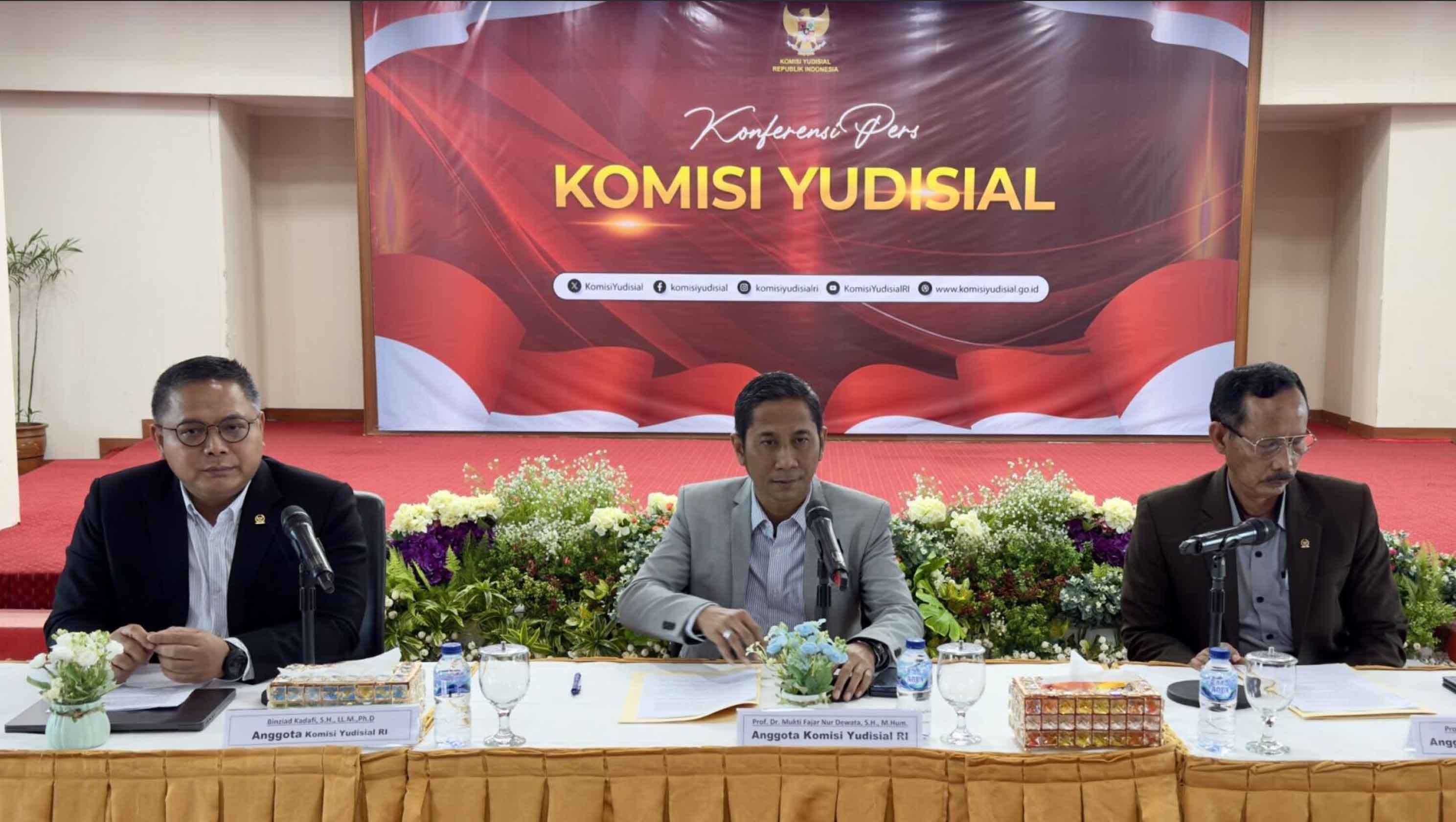 KY Upayakan Penanganan Laporan Masyarakat, Pemantauan Persidangan dan Advokasi Hakim dengan Efisiensi Anggaran