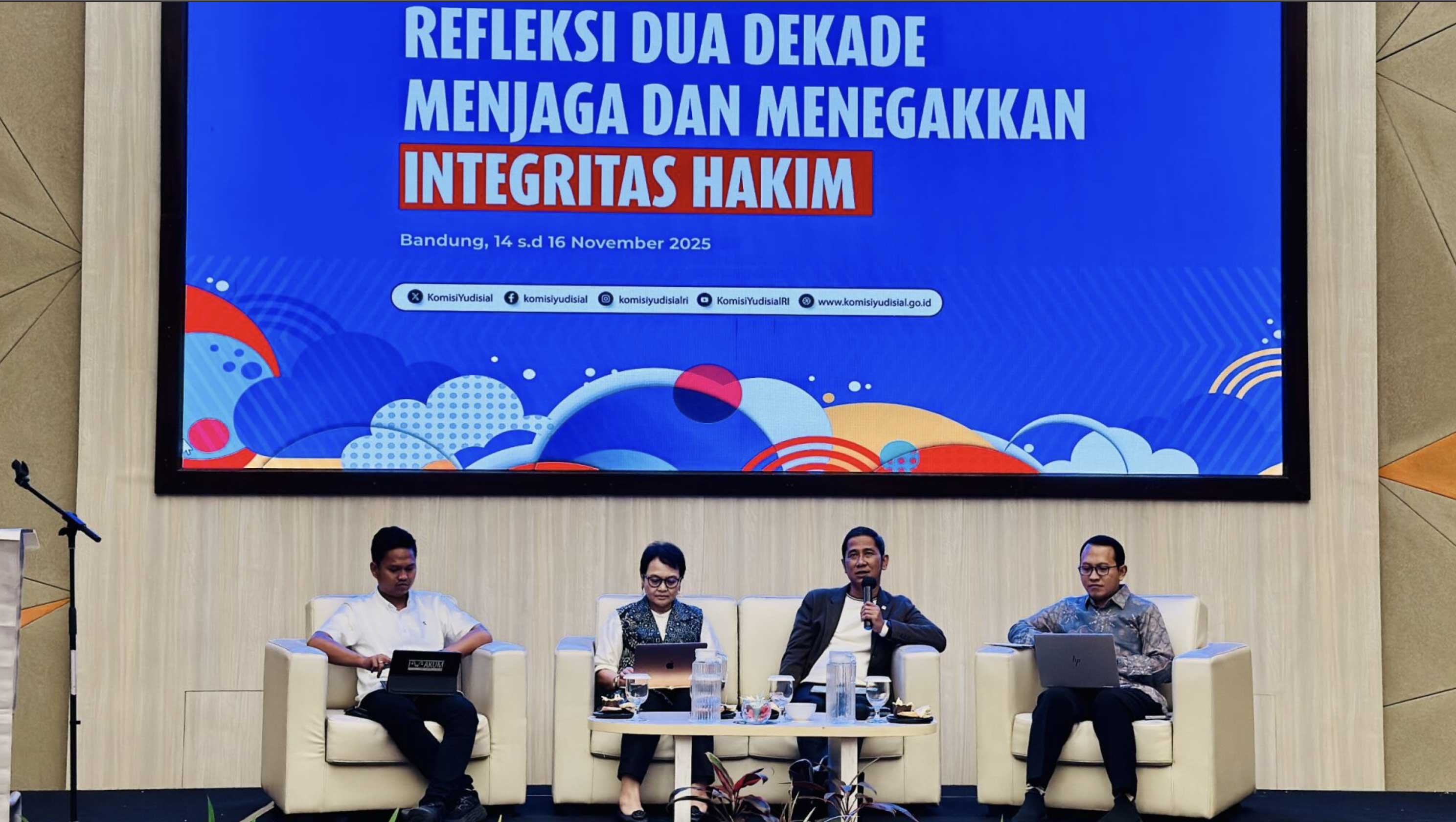 Dua Dekade KY dalam Pandangan Akademisi dan Media