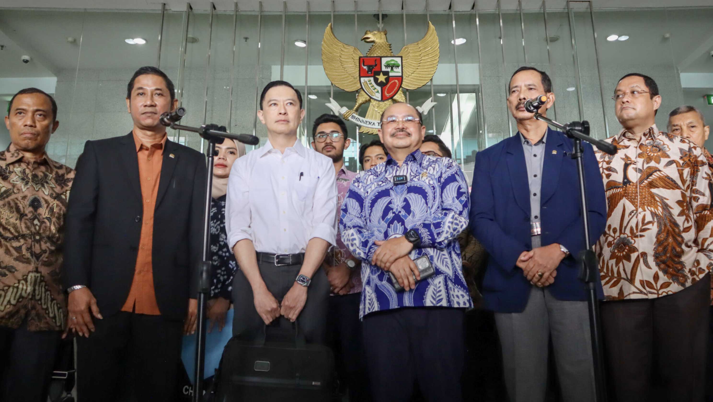 KY Pastikan Tindaklanjuti Laporan Tom Lembong Secara Profesional