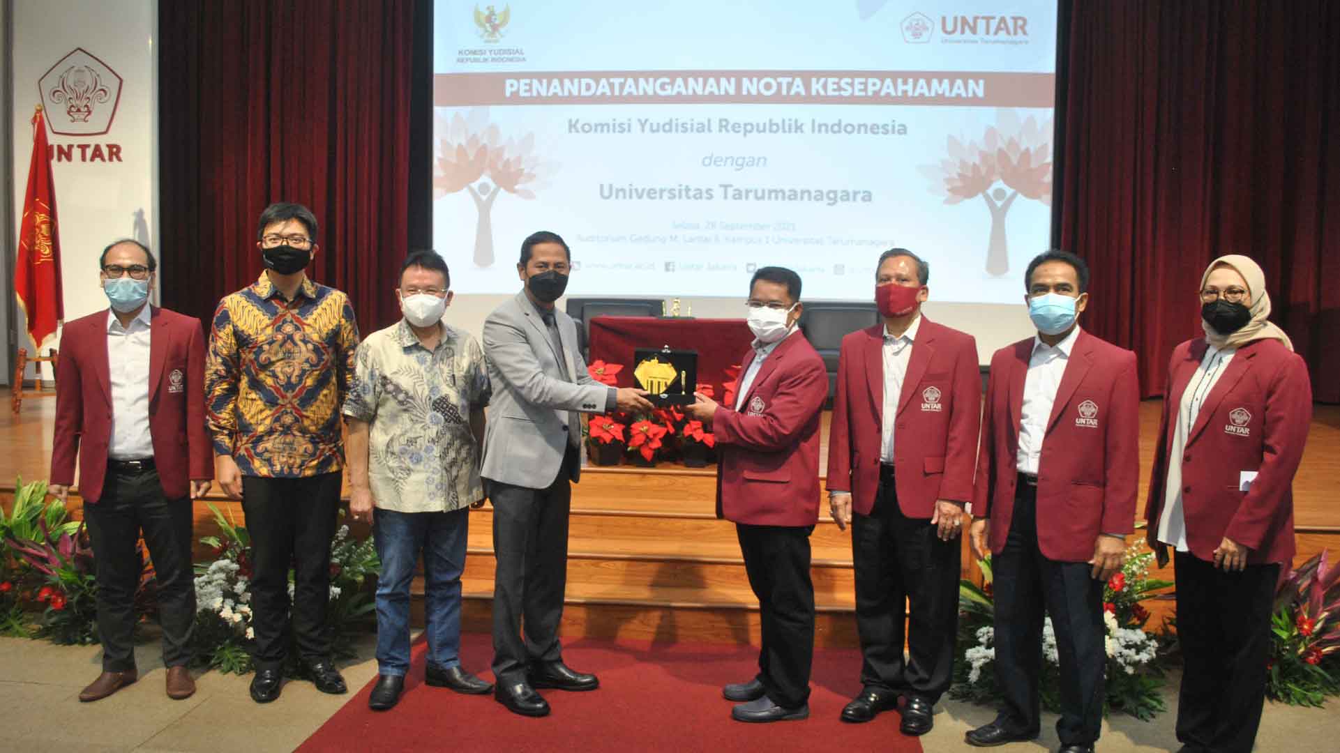 Ketua KY Ungkap Tantangan Jalankan Tugas di Era Pandemi Covid-19