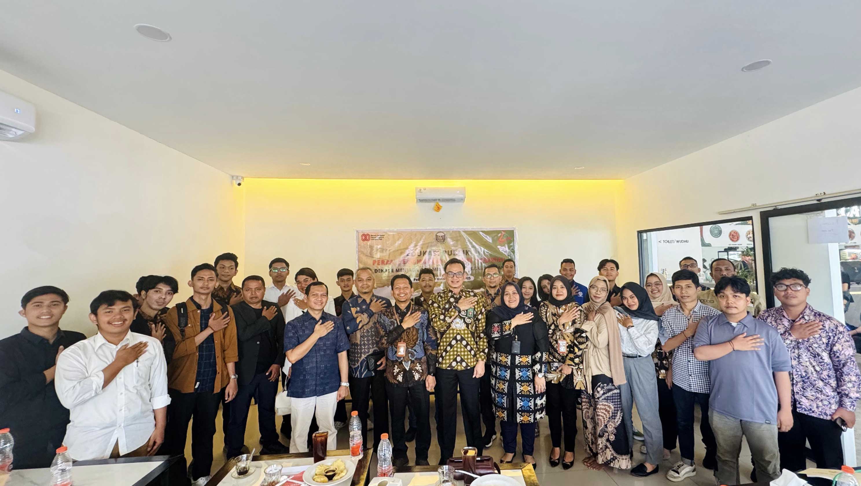 Memperingati HUT ke-20 KY, Penghubung KY Riau Gelar Edukasi Publik