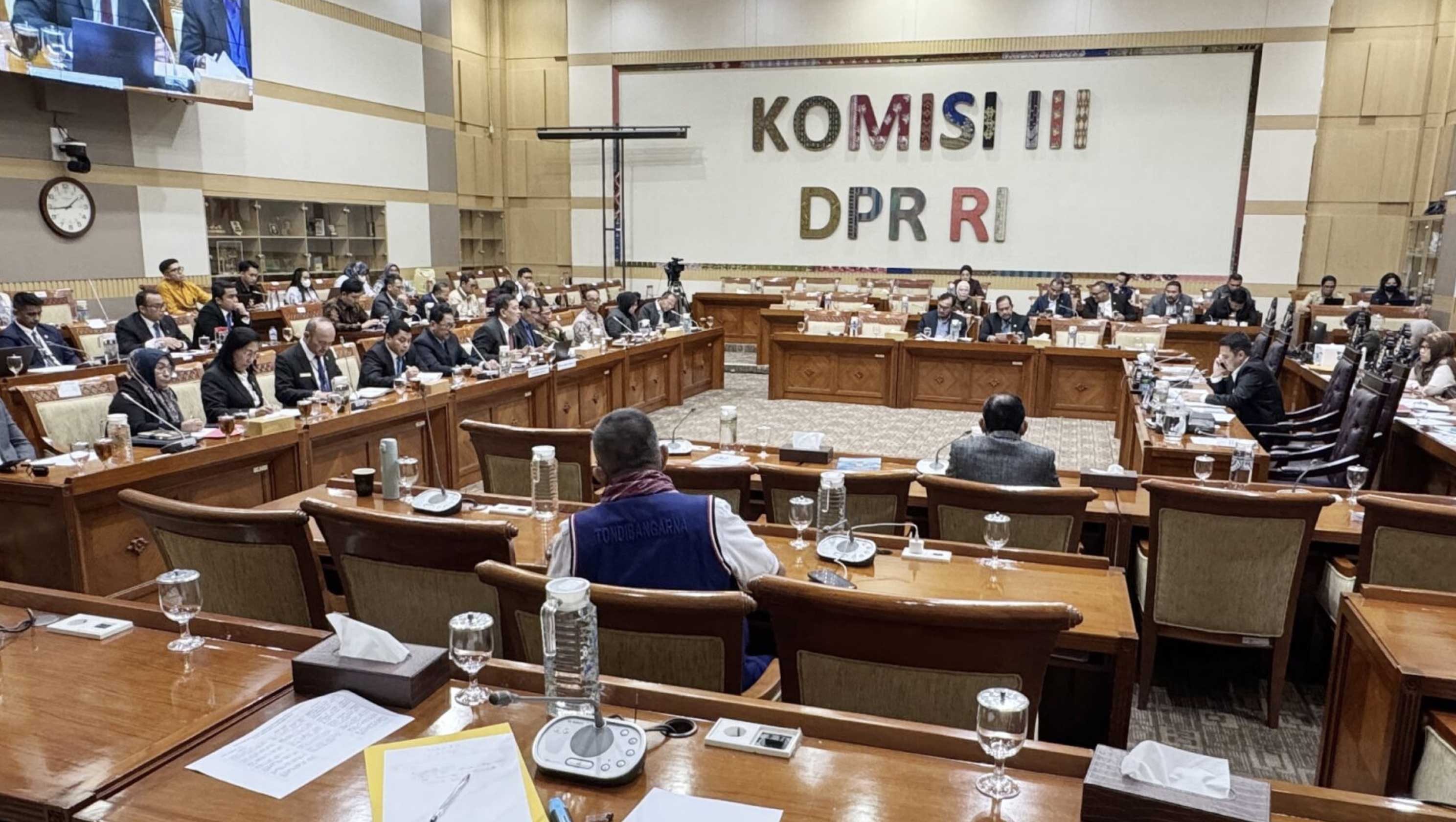 KY Beri 6 Masukan RUU Jabatan Hakim kepada Komisi III DPR