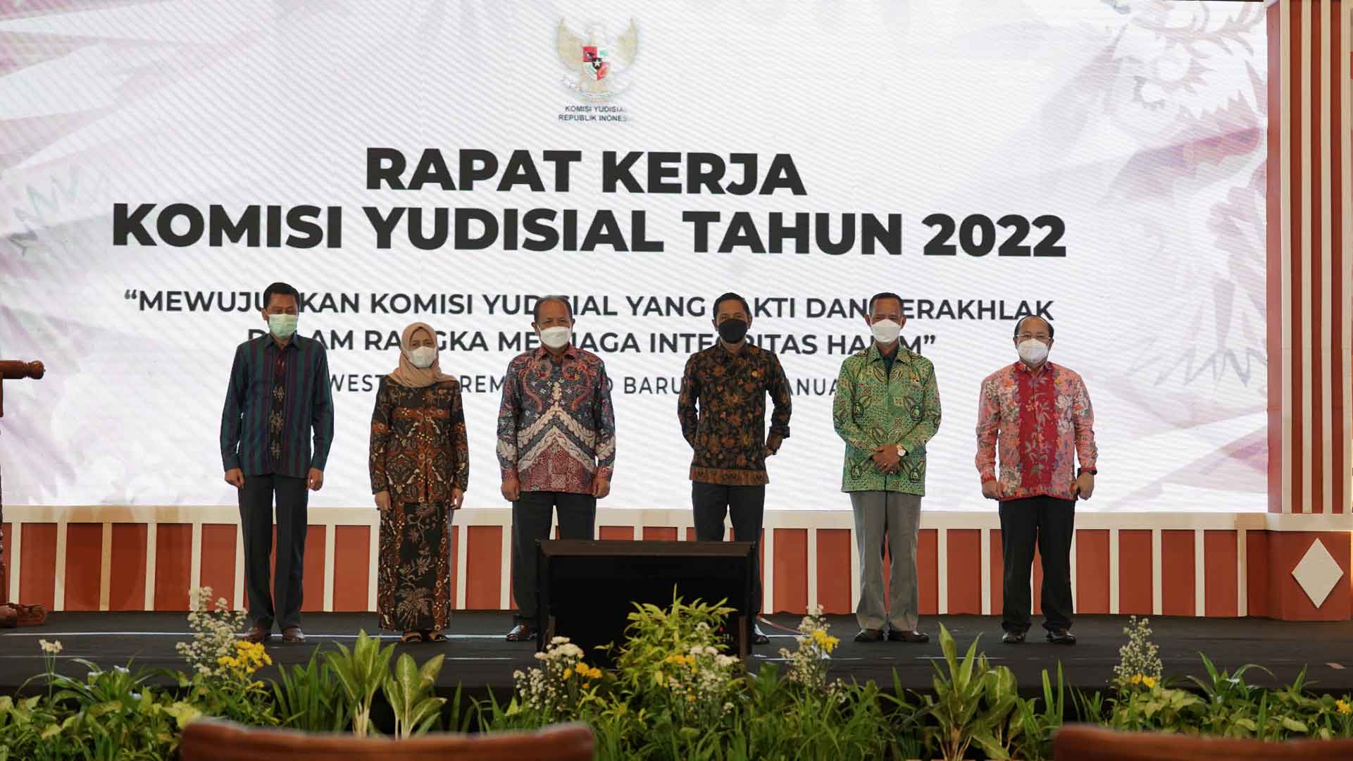 KY Gelar Rapat Kerja Tahun 2022 yang Sakti dan Berakhlak