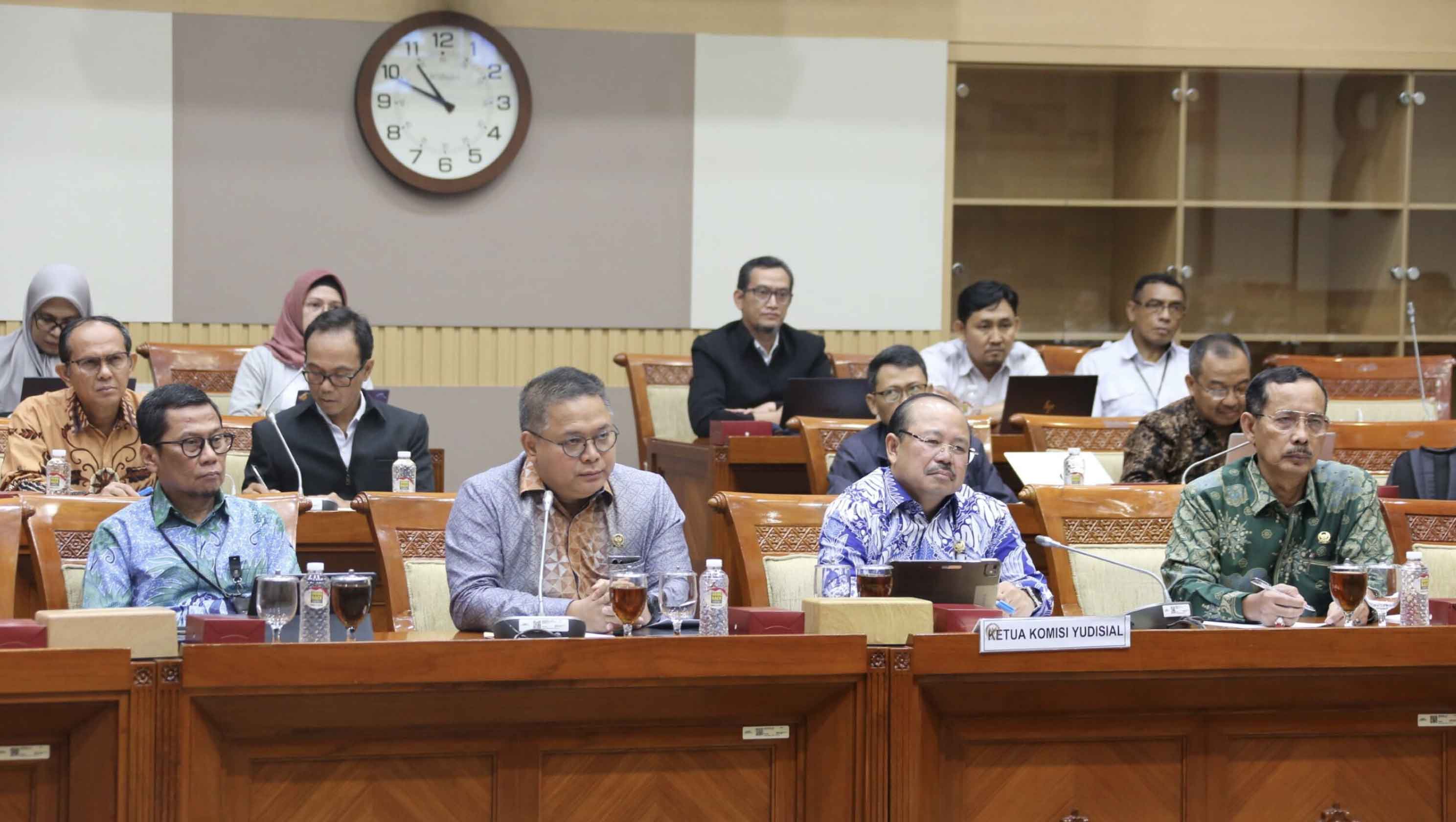 KY Beri 11 Masukan Rancangan KUHAP kepada Komisi III DPR